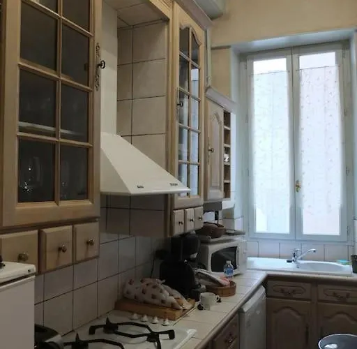 Διαμέρισμα Charming Flat In Historical Centre