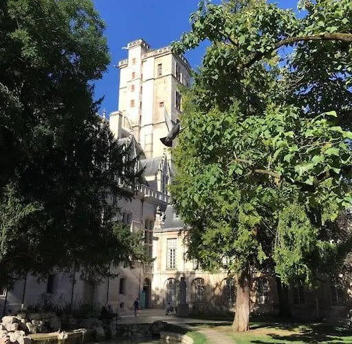 Charming Flat In Historical Centre アパート