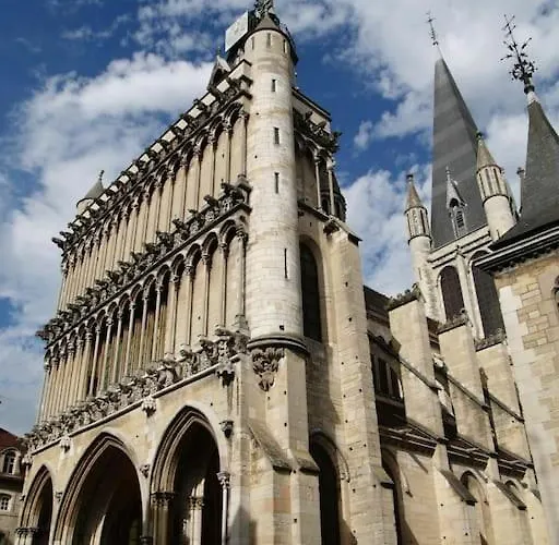 Charming Flat In Historical Centre Apartment *